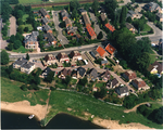 48 Luchtfoto De Steeg, 1992