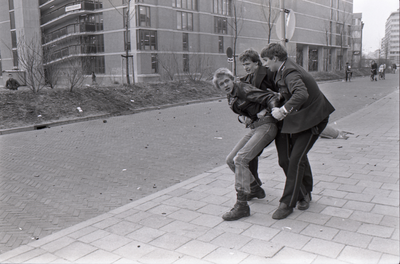 12409-0005 Punkers, 20-03-1982