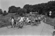 1286.02-0003 Rijnfietsers in Spijk, 06-08-1977