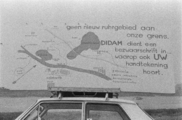 1287-0004 Rijnfietsers in Spijk, 07-08-1977