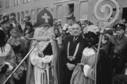 14097-0002 Oosterbeek. Aankomst Sinterklaas, 27-11-1982