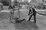 15104-0001 Laag-Soeren. Opening, 28-04-1983