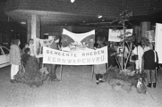 16096-0001 De Steeg. Protestgroep tegen kernwapens, 27-09-1983