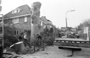 1798-0002 Bakenbergseweg. Gevelde boom, 24-10-1977