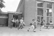 18124-0001 Prinses Marijke School. Laatste schooldag, 29-06-1984