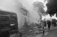 3296-0002 Heteren. Brand in café Sprokkelenburg, 09-06-1978