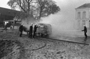 4195-0003 Westervoort. Bestelbusje uitgebrand , 31-10-1978