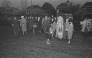 4438-0002 Gemeentehuis. Demonstratie Sinterklaas en bejaarden, 03-12-1978