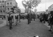 5479-0001 Kerkplein. Dodenherdenking, 04-05-1979