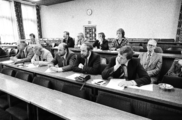 5604-0002 Den Haag. Delegatie praat over de Machinefabriek Arnhem (MFA), 22-05-1979