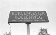 6542-0001 Straatbord Burgemeester Roelenweg, 11-10-1979