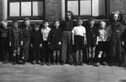 4476 FOTOCOLLECTIES - BOOYS SR, P.J. DE, maart 1946