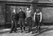 4478 FOTOCOLLECTIES - BOOYS SR, P.J. DE, maart 1946