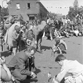 269 Spelletjes op straat, ca. 1960