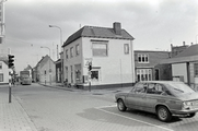 1976 Renkum, Dorpsstraat, maart 1975