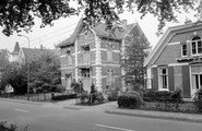 8389 Oosterbeek, Stationsweg , 1975-1980