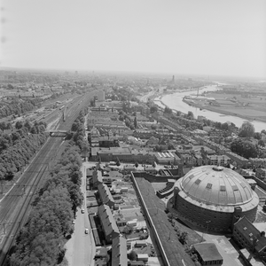 25-0035 Panorama vanaf Kema-toren in oostelijke richting, 1975-1980