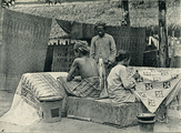 256.02 Serie van drie proefdrukken van foto's van Javaanse personen., ca. 1900