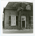 968.02-0006 Pand aan de Dorpstraat 3-5 te Hummelo, ca. 1973