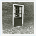 968.02-0010 Pand aan de Dorpstraat 3-5 te Hummelo, ca. 1973