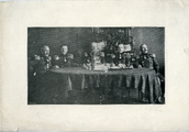 904-0002 Mannen in uniform met baron Ferdinand van Wijnbergen, 1890-1920