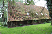 11515 dak schuur achter oude hoeve, verbouwd tot atelier schoppe scholtengoed Leeferdink, 10-08-2011