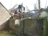 3217 ingestort deel van hallehuisboerderij aan Pas 6 te Afferden, 15-03-2012