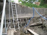 4513 betonnen rand in sluis Oude Horn, 17-05-2011