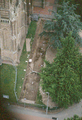 7578 Luchtfoto opgraving in het grasveld ten zuiden van de Grote kerk aan de Grote Molenstraat, 14-08-2002