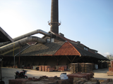 7889 steenfabriek Randwijk met ijzeren transportpijpen, 02-03-2011