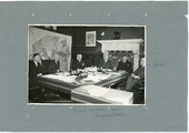 13-0002 B&W vergadering Arnhem met burgemeester Bloemers, 1938