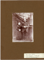 2-0004 Jacob Jasper Hovestad en Helena Hovestad-Steenwinckel, beiden geboren omstreeks 1853. Jacob van beroep Timmerman ...