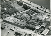 136 Luchtfoto van de Camiz fabriek, 1957-1962