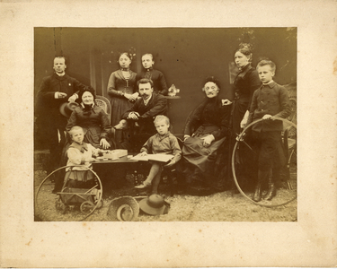  Familieportret gezin Lodewijk Schiethart