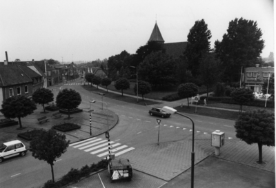 88638 Gezicht op het kruispunt van de Hindersteinlaan en de Pastoor Ohllaan (links) te Vleuten (gemeente Vleuten-De ...