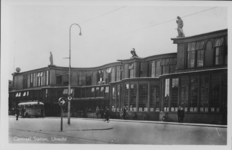 122071 Gezicht op het Centraal Station (Stationsplein) te Utrecht.