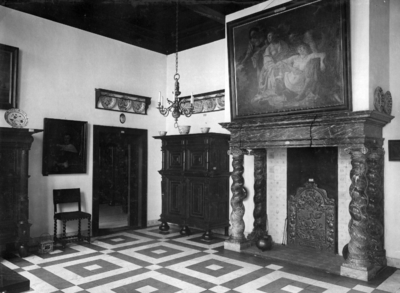 78663 Interieur van een stijlkamer van het Centraal Museum (Agnietenstraat 1) te Utrecht: Hollandse barok-kamer.