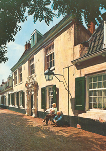 121445 Gezicht op het hoofdgebouw van de Bruntskameren (Lepelenburg 9) te Utrecht.N.B.Het adres Lepelenburg 9 in 1981 ...