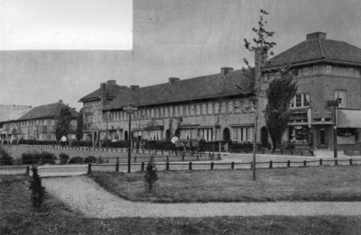 70182 Gezicht in de Mr. Sickeszlaan te Maartensdijk (Tuindorp); uit het zuiden bij de hoek van de Raiffeisenlaan.N.B. ...