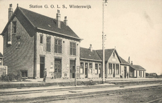 161554 Gezicht op het G.O.L.S.-station Winterswijk (Winterswijk G.O.L.S.) te Winterswijk.