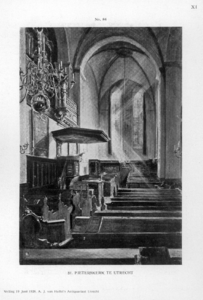 37160 Interieur van de Pieterskerk (Pieterskerkhof) te Utrecht: gezicht vanuit het noordertransept in het ...