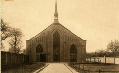 124062 Gezicht op de St.-Aloysiuskerk (Abstederdijk 301) te Utrecht.