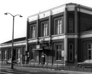 150899 Gezicht op het N.S.-station Zaandam te Zaandam.