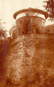 79506 Gezicht op de Sterrenwacht op het bolwerk Zonnenburg te Utrecht.