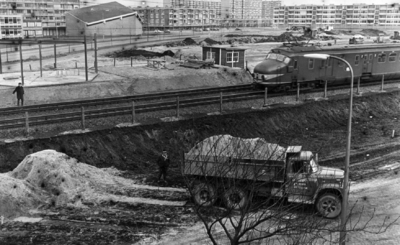 76341 Afbeelding van de grondwerkzaamheden ten behoeve van de bouw van het N.S.-station Utrecht Overvecht te Utrecht. ...