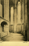 124455 Interieur van de Domkerk (Munsterkerkhof) te Utrecht: kooromgang met links het Heilig Graf.N.B. In 1912 is de ...