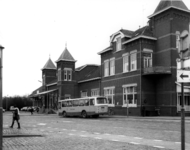 150466 Gezicht op het N.S.-station Kampen te Kampen.