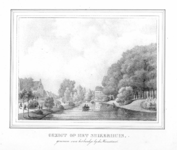 135098 Gezicht over de stadsbuitengracht te Utrecht op het nog jonge singelplantsoen uit het zuiden: links het ...