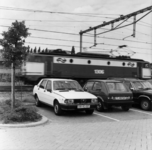 154538 Gezicht op een aantal geparkeerde auto's op de P+R-parkeerplaats bij het N.S.-station Driebergen-Zeist te ...