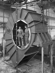 57533 Interieur van de machinefabriek van de firma Louis Smulders & Co (Groeneweg 2) te Utrecht: centrifugaalpomp ...